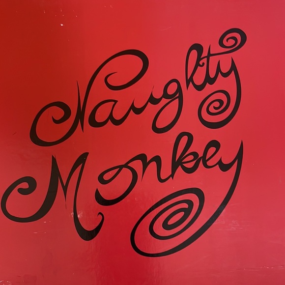 Naughty Monkey fur boots. Size 8.5 - Picture 6 of 6